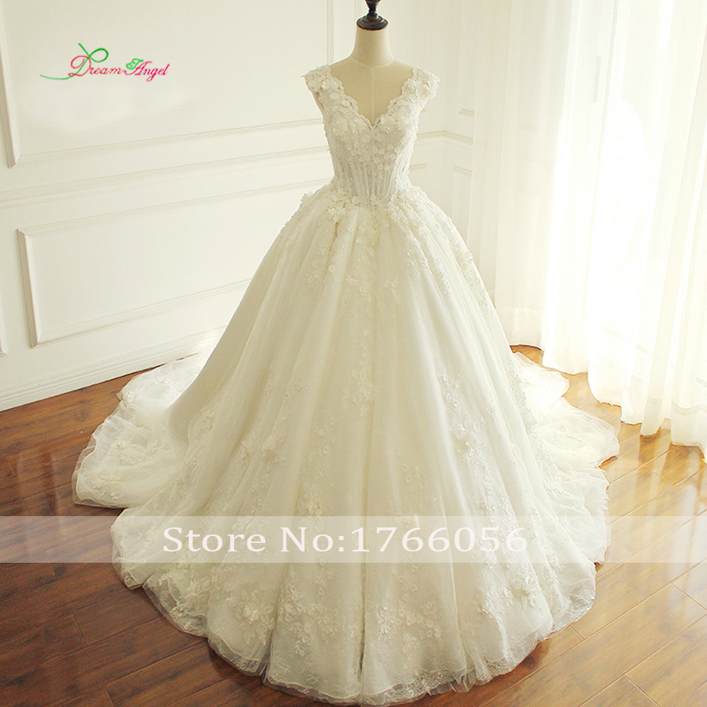 Elegant Flowers Lace Princess Wedding Dress