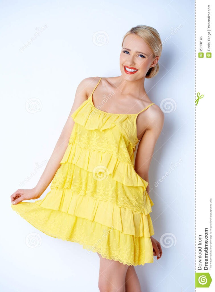 Yellow Dress For Women Can Be a Fashion Staple